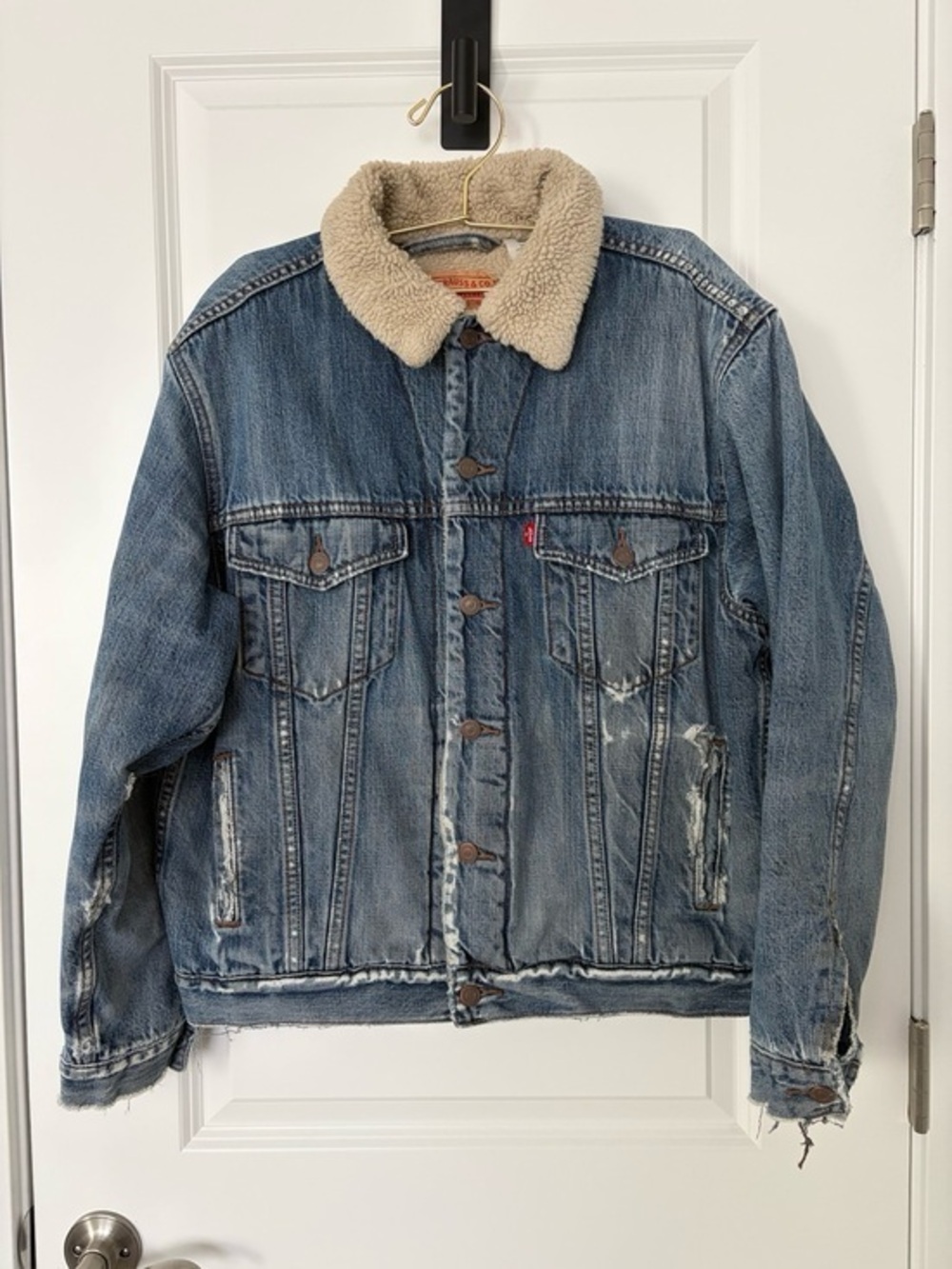 Vintage Levi’s Sherpa Denim Jacket Distressed Sherpa Trucker Jacket